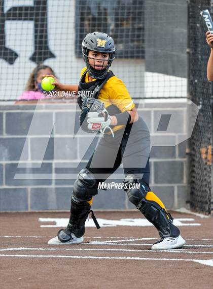 Thumbnail 3 in Parkland @ Hanks photogallery.
