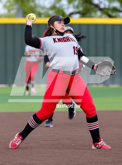 Thumbnail 1 in Parkland @ Hanks photogallery.