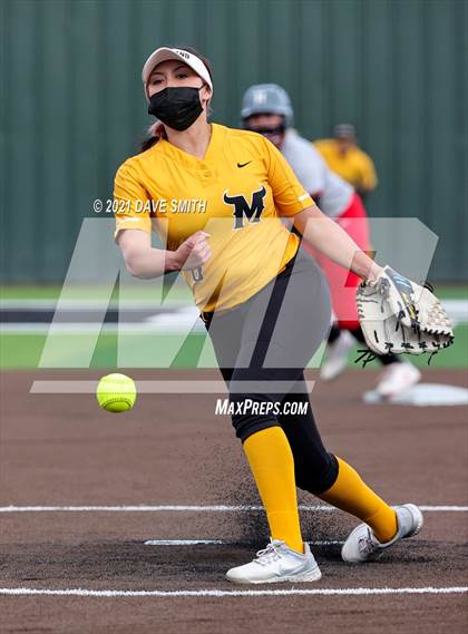 Thumbnail 1 in Parkland @ Hanks photogallery.