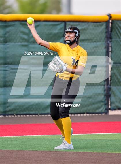 Thumbnail 1 in Parkland @ Hanks photogallery.