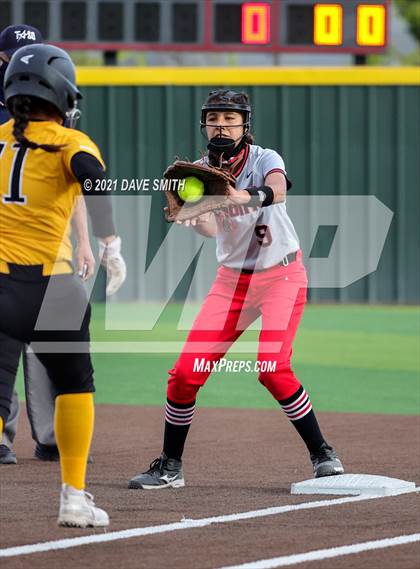 Thumbnail 2 in Parkland @ Hanks photogallery.