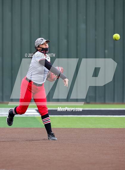 Thumbnail 1 in Parkland @ Hanks photogallery.