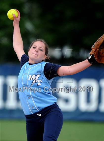 Thumbnail 3 in Warwick @ Manheim Township photogallery.