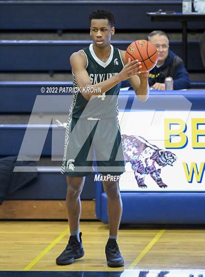 Thumbnail 1 in Skyline @ North Creek (KingCo 4A Playoff) photogallery.