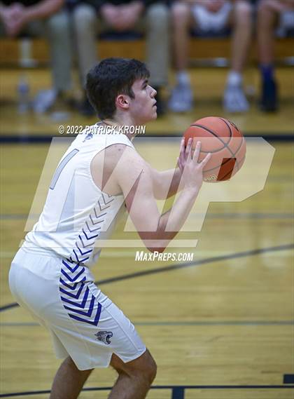 Thumbnail 1 in Skyline @ North Creek (KingCo 4A Playoff) photogallery.