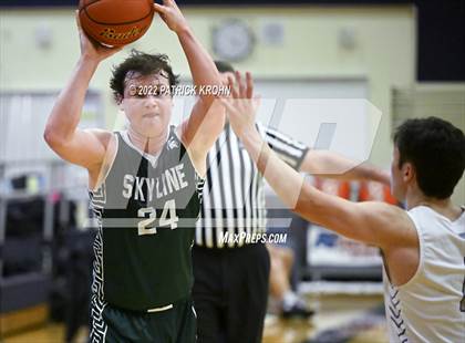 Thumbnail 3 in Skyline @ North Creek (KingCo 4A Playoff) photogallery.