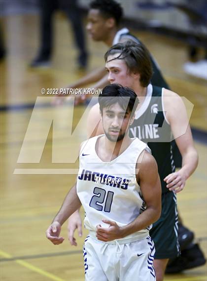 Thumbnail 2 in Skyline @ North Creek (KingCo 4A Playoff) photogallery.