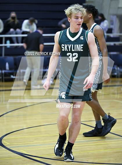 Thumbnail 2 in Skyline @ North Creek (KingCo 4A Playoff) photogallery.