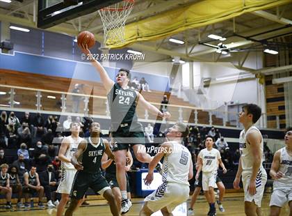Thumbnail 1 in Skyline @ North Creek (KingCo 4A Playoff) photogallery.