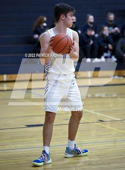 Thumbnail 3 in Skyline @ North Creek (KingCo 4A Playoff) photogallery.