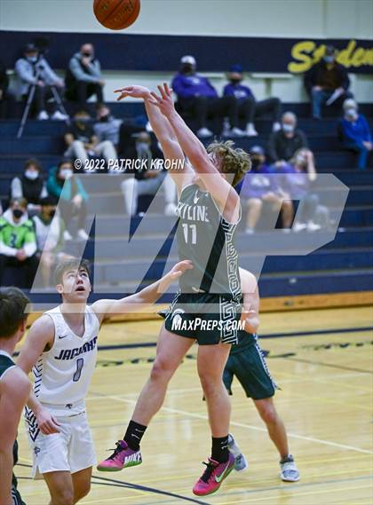 Thumbnail 3 in Skyline @ North Creek (KingCo 4A Playoff) photogallery.