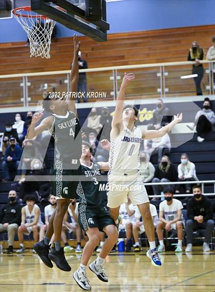 Thumbnail 1 in Skyline @ North Creek (KingCo 4A Playoff) photogallery.