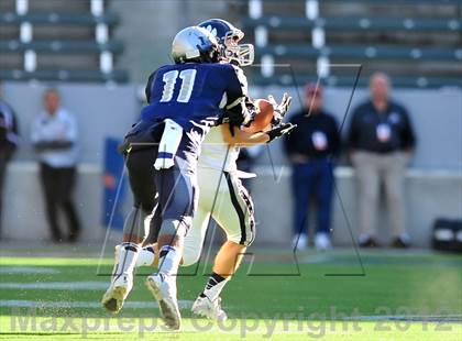 Thumbnail 3 in Marin Catholic vs. Madison (CIF State D3 Final) photogallery.