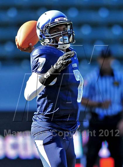 Thumbnail 2 in Marin Catholic vs. Madison (CIF State D3 Final) photogallery.
