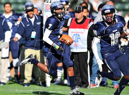 Thumbnail 3 in Marin Catholic vs. Madison (CIF State D3 Final) photogallery.