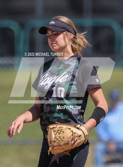 Thumbnail 2 in Eagle vs Skyview (IHSAA 5A State Tournament) photogallery.