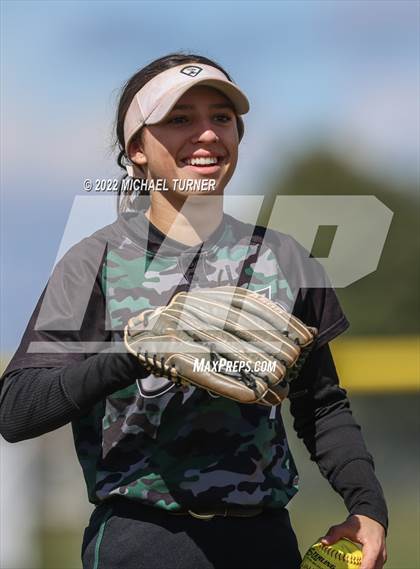 Thumbnail 1 in Eagle vs Skyview (IHSAA 5A State Tournament) photogallery.