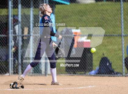 Thumbnail 2 in Eagle vs Skyview (IHSAA 5A State Tournament) photogallery.