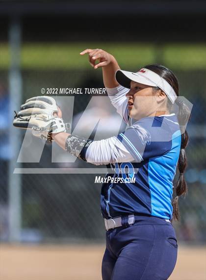 Thumbnail 1 in Eagle vs Skyview (IHSAA 5A State Tournament) photogallery.