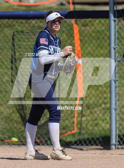 Thumbnail 2 in Eagle vs Skyview (IHSAA 5A State Tournament) photogallery.
