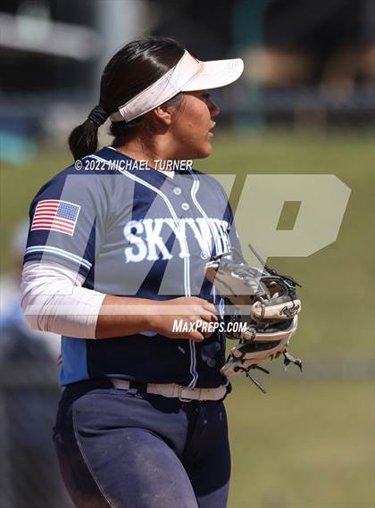 Thumbnail 2 in Eagle vs Skyview (IHSAA 5A State Tournament) photogallery.