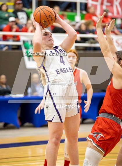 Thumbnail 1 in Sterling City vs. Hermleigh (UIL 1A Regional Semifinal) photogallery.