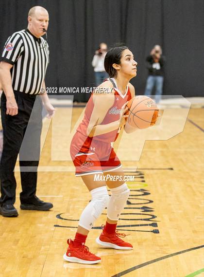 Thumbnail 3 in Sterling City vs. Hermleigh (UIL 1A Regional Semifinal) photogallery.