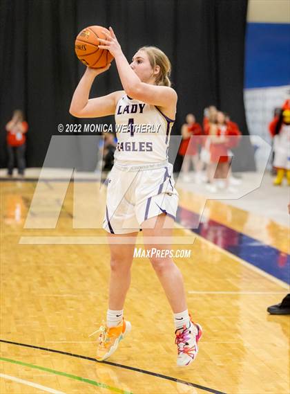 Thumbnail 2 in Sterling City vs. Hermleigh (UIL 1A Regional Semifinal) photogallery.