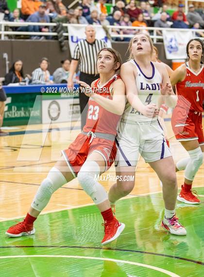 Thumbnail 1 in Sterling City vs. Hermleigh (UIL 1A Regional Semifinal) photogallery.