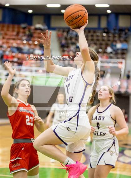 Thumbnail 3 in Sterling City vs. Hermleigh (UIL 1A Regional Semifinal) photogallery.