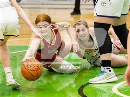 Thumbnail 2 in Sterling City vs. Hermleigh (UIL 1A Regional Semifinal) photogallery.