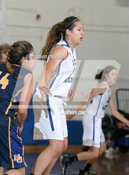 Thumbnail 2 in Nevada Union vs. Davis (Dorothy Speck Memorial) photogallery.