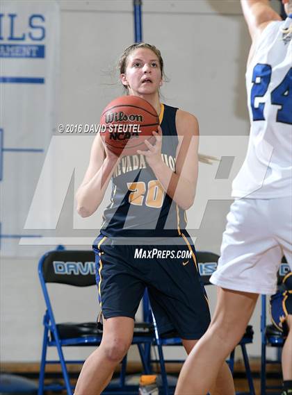 Thumbnail 1 in Nevada Union vs. Davis (Dorothy Speck Memorial) photogallery.