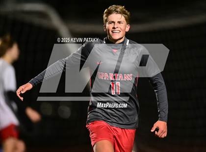 Thumbnail 3 in Cromwell vs. Somers (CIAC Class S Semifinal) photogallery.