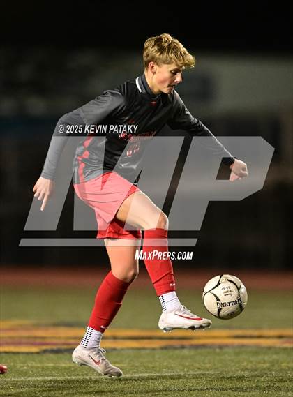 Thumbnail 1 in Cromwell vs. Somers (CIAC Class S Semifinal) photogallery.