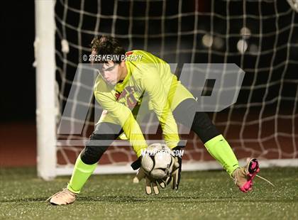 Thumbnail 2 in Cromwell vs. Somers (CIAC Class S Semifinal) photogallery.