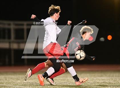 Thumbnail 2 in Cromwell vs. Somers (CIAC Class S Semifinal) photogallery.