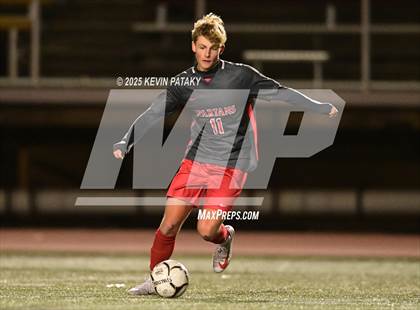 Thumbnail 3 in Cromwell vs. Somers (CIAC Class S Semifinal) photogallery.