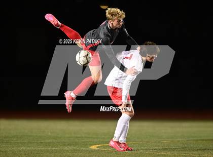 Thumbnail 2 in Cromwell vs. Somers (CIAC Class S Semifinal) photogallery.