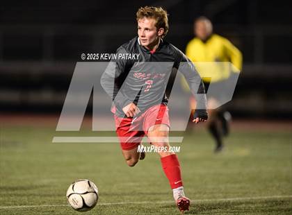 Thumbnail 2 in Cromwell vs. Somers (CIAC Class S Semifinal) photogallery.