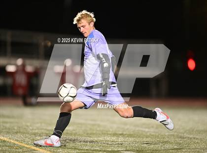 Thumbnail 3 in Cromwell vs. Somers (CIAC Class S Semifinal) photogallery.