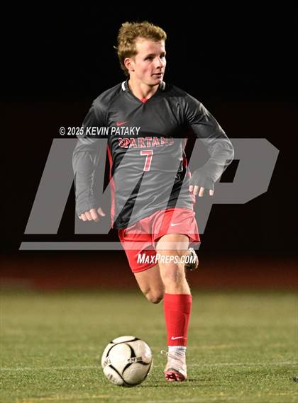 Thumbnail 3 in Cromwell vs. Somers (CIAC Class S Semifinal) photogallery.