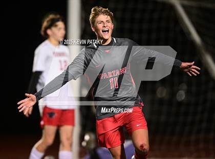 Thumbnail 3 in Cromwell vs. Somers (CIAC Class S Semifinal) photogallery.