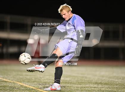 Thumbnail 1 in Cromwell vs. Somers (CIAC Class S Semifinal) photogallery.