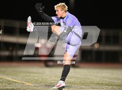 Thumbnail 2 in Cromwell vs. Somers (CIAC Class S Semifinal) photogallery.