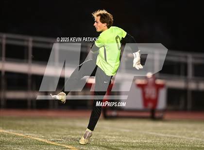 Thumbnail 1 in Cromwell vs. Somers (CIAC Class S Semifinal) photogallery.