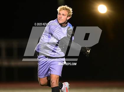 Thumbnail 1 in Cromwell vs. Somers (CIAC Class S Semifinal) photogallery.