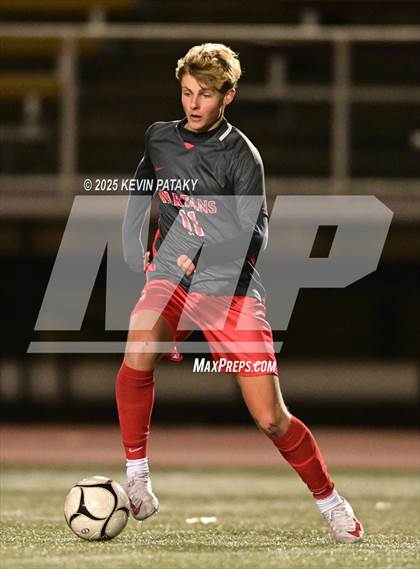 Thumbnail 1 in Cromwell vs. Somers (CIAC Class S Semifinal) photogallery.