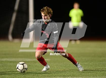 Thumbnail 2 in Cromwell vs. Somers (CIAC Class S Semifinal) photogallery.