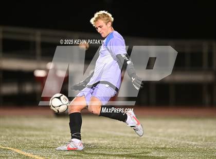 Thumbnail 3 in Cromwell vs. Somers (CIAC Class S Semifinal) photogallery.